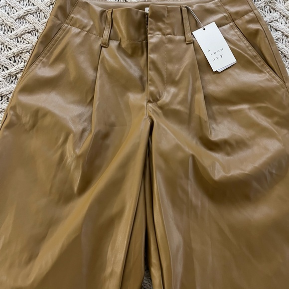 A New Day Brown Pleather Trousers Pants Faux Leather New Tags Size 6 - Picture 2 of 16